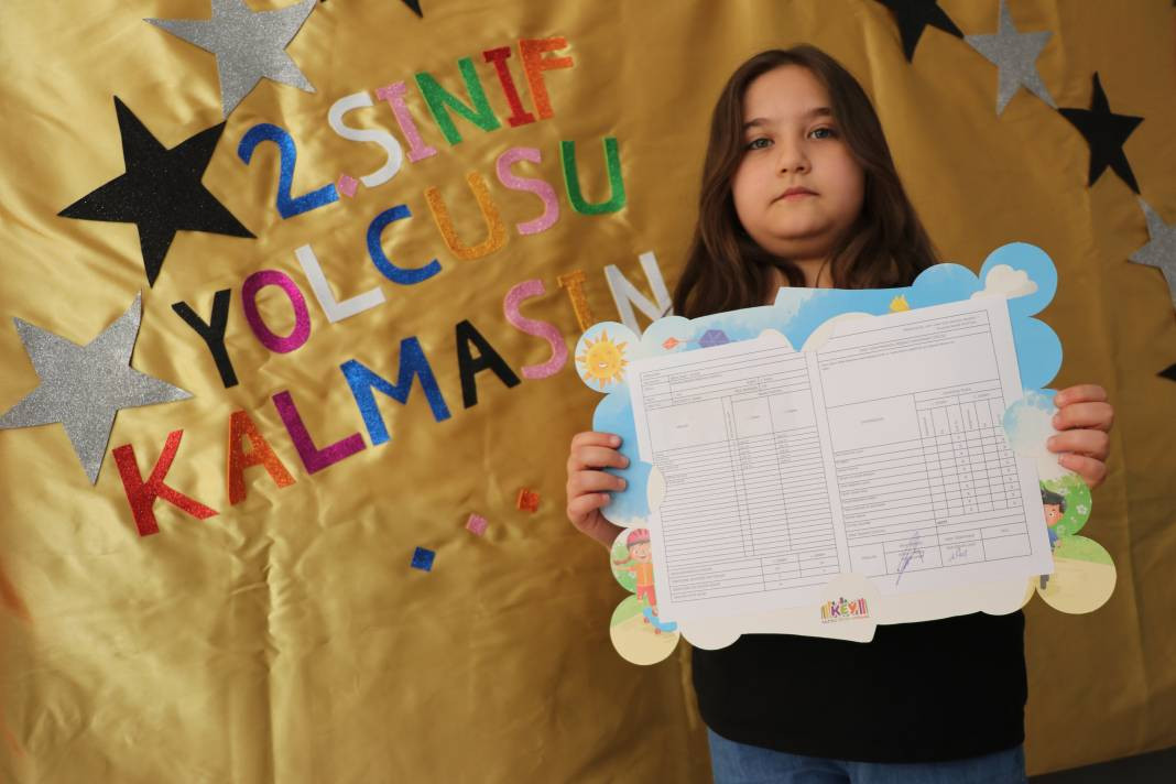 Yaklaşık 19 milyon öğrenci karnesini alarak yaz tatiline girdi - Resim: 6